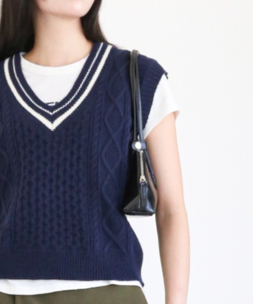gossip!ロサンゼルス ベスト ジレ ケーブルニット Vネックベスト