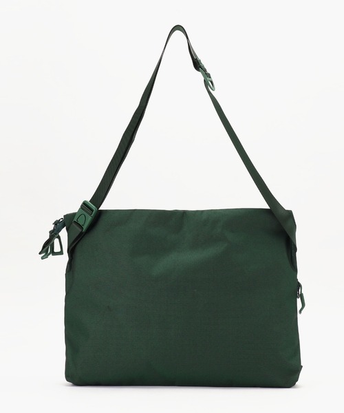 uF（ユーエフ） ショルダーバッグ SACOCHE L/サコッシュ L (UNISEX