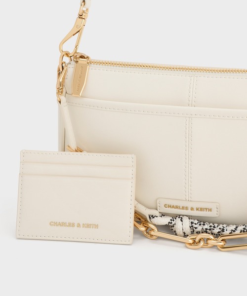 追跡★Charles&Keith Addison アディソン ノット ホーボーバッグ CHARLES & KEITH Addison アディソン ノットロープトートバッグ