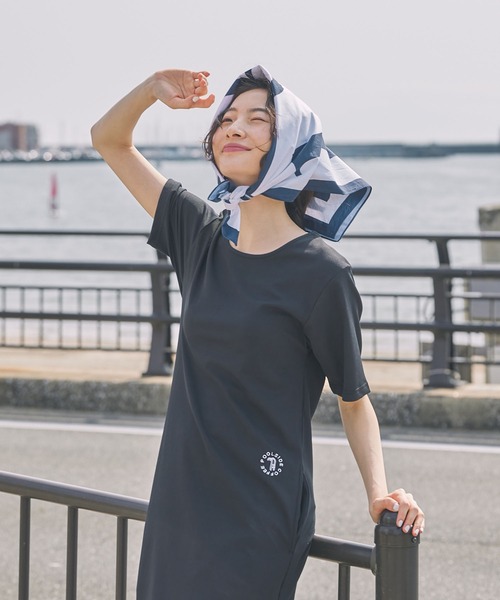 青空 様のBEARDSLEYフレンチスリーブ肩にボタン素敵刺繍ブルーワンピース 麻調合繊カフタンワンピース （ロング・マキシ丈ワンピース