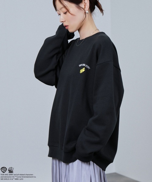 【tfw49】美品 トレーナー ワッペン ブラック 2サイズ メンズ tfw49】美品 トレーナー ワッペン ブラック 2サイズ メンズ ALLの商品