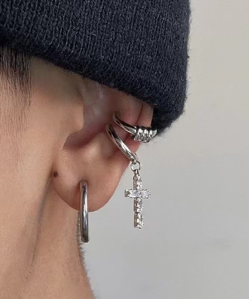 ARCHIVER イヤーカフ 「Bz」クロス＆ニュアンスモチーフ カール