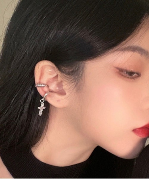 ARCHIVER イヤーカフ 「Bz」クロス＆ニュアンスモチーフ カール