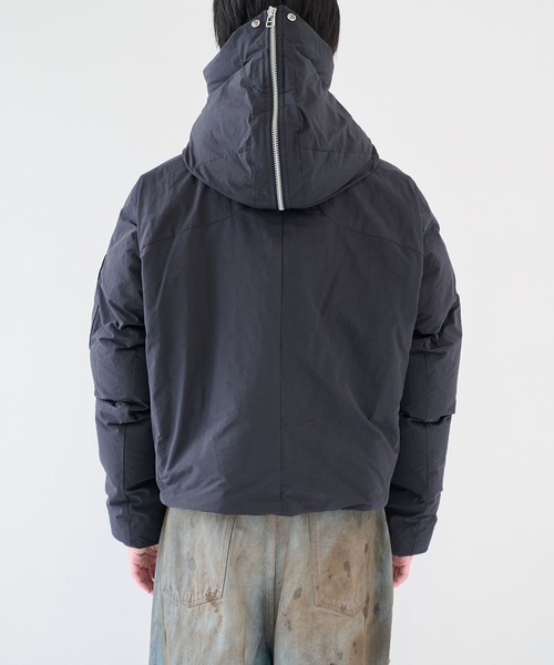 ダウンジャケット ダウン 「NVRFRGT」HOODED PUFFER JACKET メンズの画像