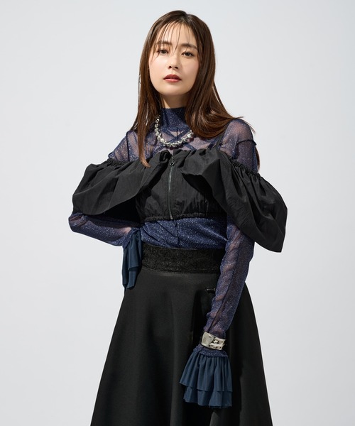 Ellno de Mavie（エルノデメヴィ） tシャツ ソデフリルラメシアー