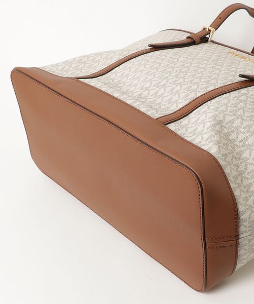 Michael Kors ベージュ トートバッグ MICHAEL KORS（マイケルコース） トートバッグ - ベージュ レディース