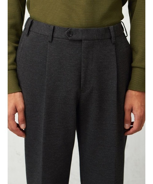 TRANS CONTINENTS（トランスコンチネンツ） スラックス キャリーマン