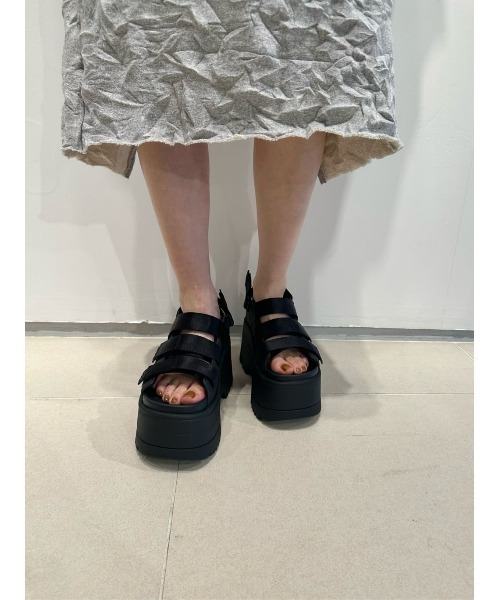 UGG Australia サンダル / GOLDEN RISE レディース : ZOZOTOWN