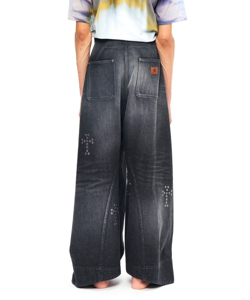 Yuki様 ジーンズ YUKI HASHIMOTO BAGGY TWISTED JEANSWITH CROSS RIVET