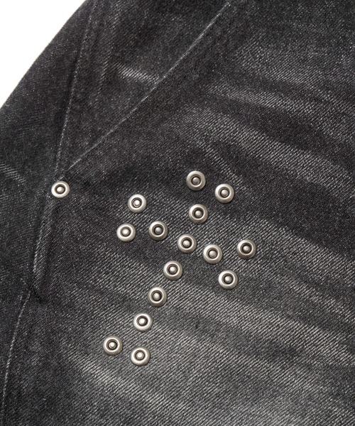 ジーンズ YUKI HASHIMOTO BAGGY TWISTED JEANSWITH CROSS RIVET
