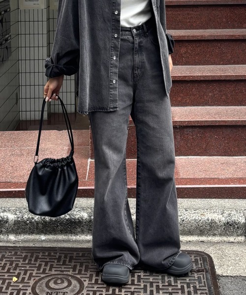 COLONY 2139（コロニー トゥーワンスリーナイン） ジーンズ デニム