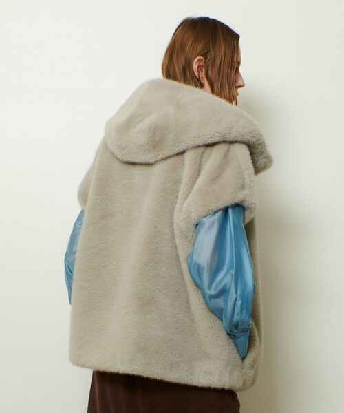 新品タグ付き【アルアバイル】フェイクミンクファーフーディーブルゾン フェイクミンクファーフーディーブルゾン | allureville (Women