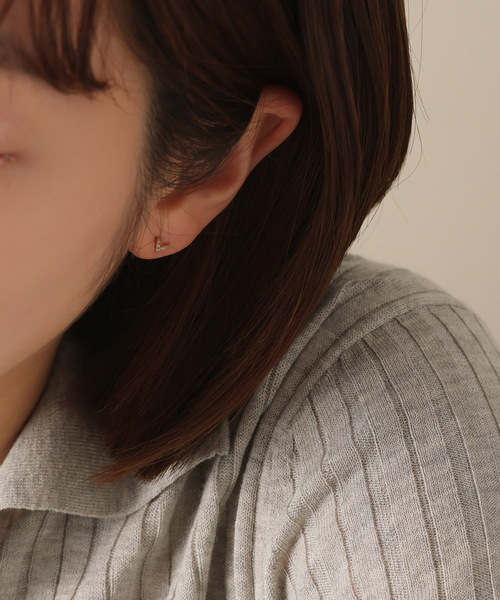 Lilas ピアス 「WEB限定」Vラインダイヤピアス K10(両耳) レディース