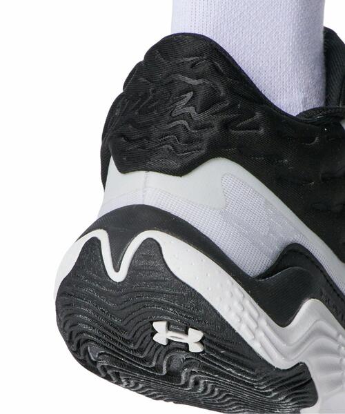 UNDER ARMOUR（アンダーアーマー） スニーカー UAスポーン7 ミッド