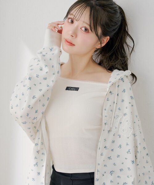 Chico（チコ） tシャツ パターンメッシュカップ付レースコンパクト