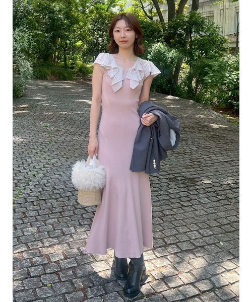 LILY BROWN（リリーブラウン） ワンピース 半袖 ラッフルフリルコンビ