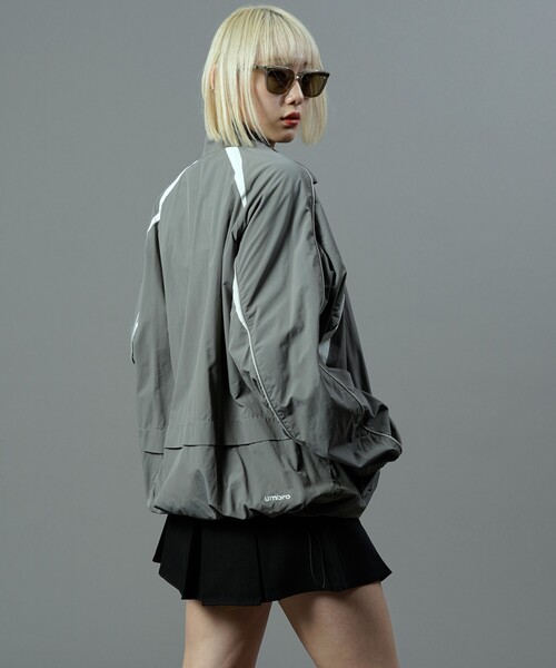umbro（アンブロ） ナイロンブルゾン LARGE グレー メンズ : ZOZOTOWN