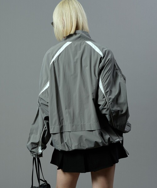 umbro（アンブロ） ナイロンブルゾン LARGE グレー メンズ : ZOZOTOWN