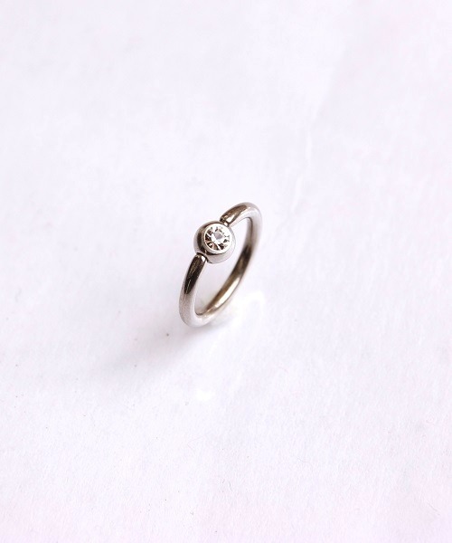 ピアス 「Kare」「片耳用」 316L サージカルステンレス ユニセックス Jeweled Ball Closure Ring ピアス レディースの画像