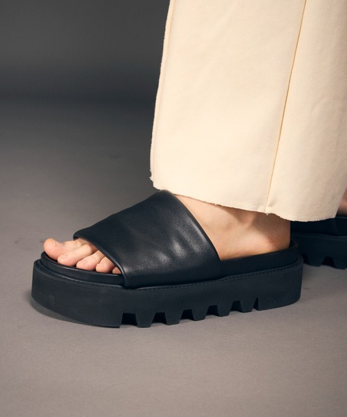 メゾンスペシャル Tank Sole Shower Sandal 厚底サンダル MAISON SPECIAL サンダル 「ユニセックスアイテム」「SPECIAL