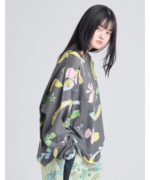 tシャツ 「8」「it」「little sunny bite x natalie krim」long tee レディース メンズ Little sunny bite tシャツ 「8」「little x natalie krim」 a