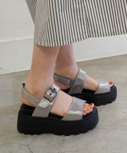 ★ALDO★厚底＆軽量★ベルクロストラップサンダル★Thila★ ☆ALDO☆厚底＆軽量☆ベルクロストラップサンダル☆Thila