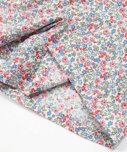 BeBe Petits Pois Vert セットアップ 小花柄フリルブラウス+