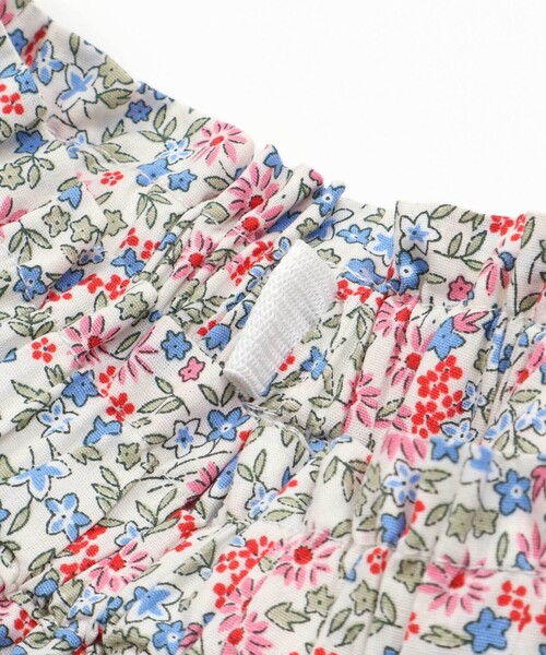 BeBe Petits Pois Vert セットアップ 小花柄フリルブラウス+