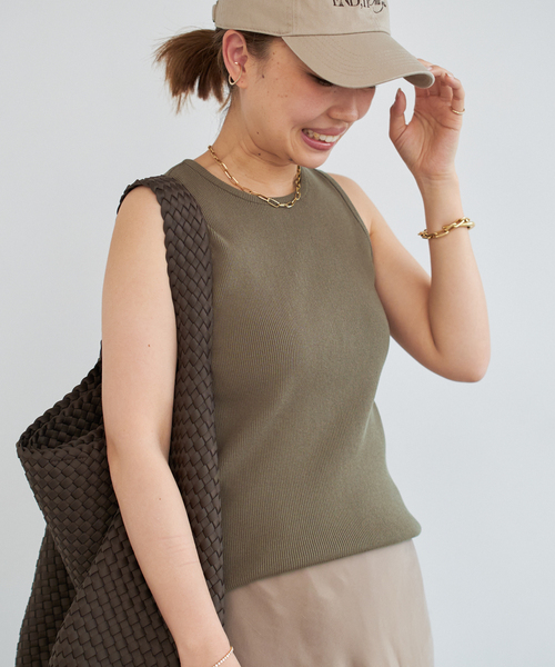 セール☆美品★Deuxieme Classe ノースリーブニット タンクトップ Deuxieme Classe タンクトップ ノースリーブ *DINER B CROP