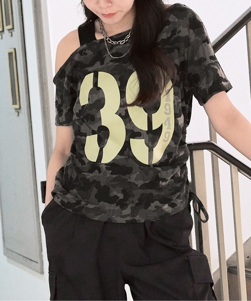 rady  2点セット　オフショルＴシャツワンピース &amp;  カモフラ  レギンス tシャツ ワンショルカモフラトップス/ワンオフショルダーギャザー