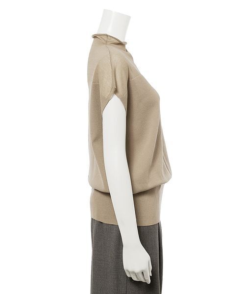 Mila Owen カシミヤニット　Fサイズ　最終価格 Mila Owen カシミヤニット Fサイズ 最終価格 Mila Owen（ミラ