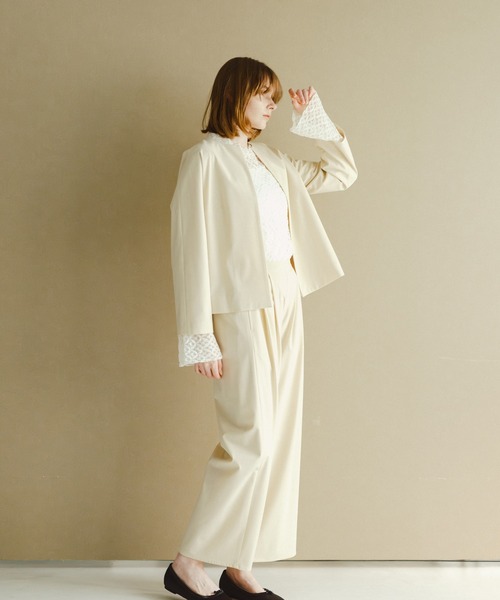 新品未使用✨ WHYTO. ホワイト ノーカラージャケット ジップアップ WHYTO（ホワイト） コート アウター 「WHYTO. / ホワイト」ノーカラー