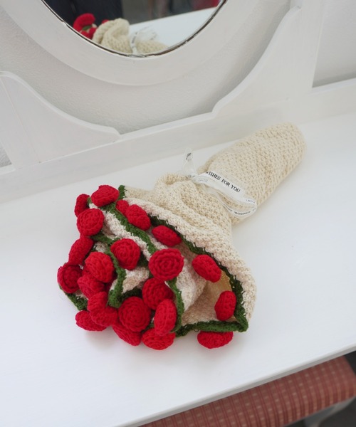 CＴ　いちごブランケット　花束ブランケット ブーケブランケット 花束ブランケット 苺 - メルカリ