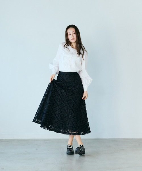 スカート フラワー立体刺繍スカートの画像