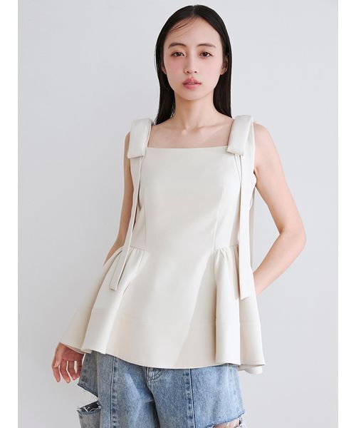 新品未使用　FRAY I.D / フレイ アイディーリボントップス FRAY I.D（フレイ・アイディー） ペプラムリボントップス 24春夏予約