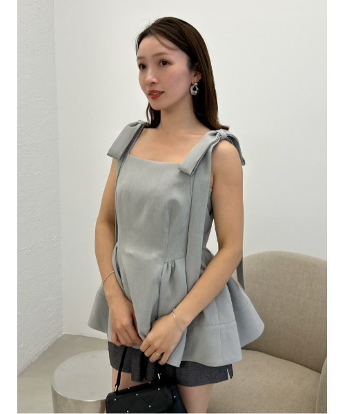 【未使用新品】FRAY ID ペプラムリボントップ リボンペプラムキャミトップス(ブラウス)｜トップス｜FRAY I.D（フレイ