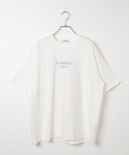 BAYFLOW（ベイフロー） tシャツ 「クリスティ・シン」アートプリントT