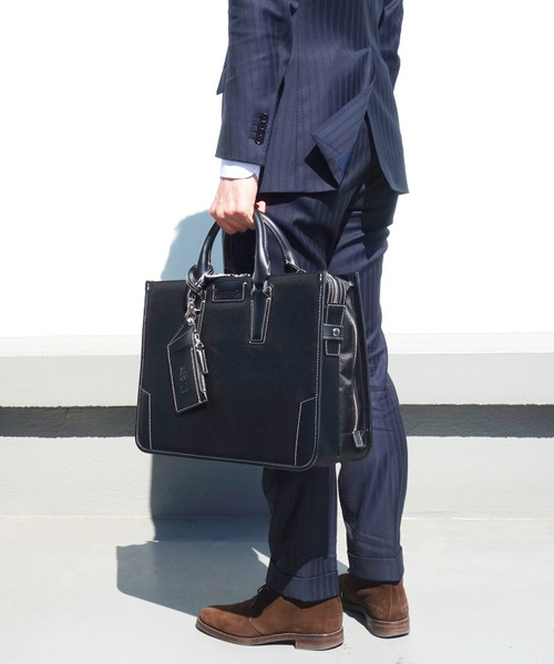 P.I.D ビジネスバッグ ピーアイディー「P.I.D」2層式ビジネスバッグ