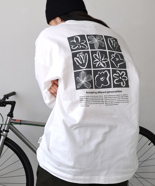 ANME tシャツ ロゴフラワーイラストプリント長袖Tシャツ