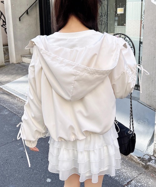 INGNI（イング） マウンテンパーカー ウインドブレーカー 袖リボン付
