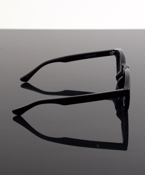 Revo. サングラス ボストン型 太縁フレーム サングラス 黒縁 カラー