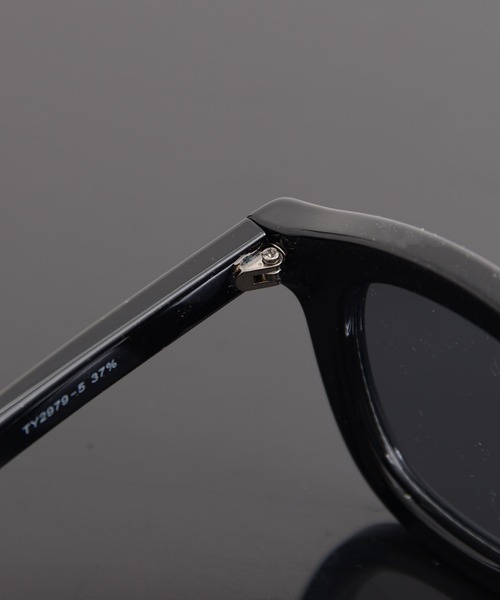 Revo. サングラス ボストン型 太縁フレーム サングラス 黒縁 カラー