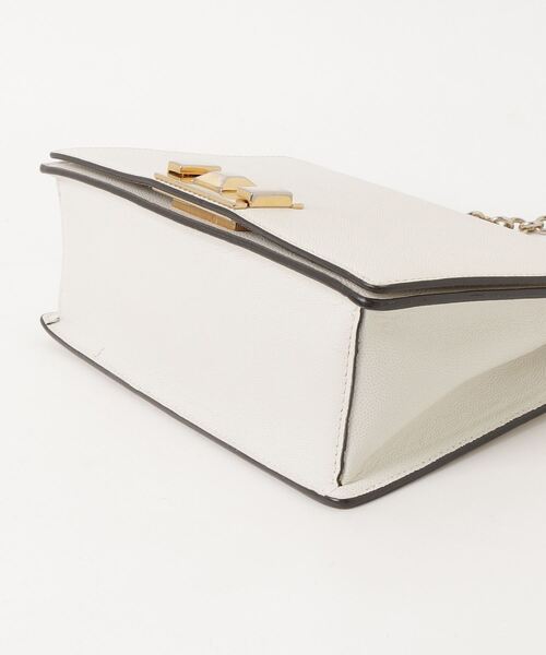 FURLA ホワイト ショルダーバッグ フルラ FURLA バッグ （ホワイト） -ファッション通販 FASHION