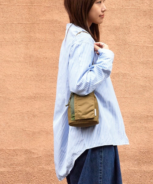 【未使用】ブリーフィング BRIEFING ショルダーバッグ タグ付き BRIEFING（ブリーフィング） ショルダーバッグ PURSE SACK ブランド