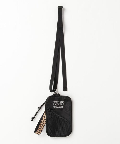 FREDRIK PACKERS（フレドリックパッカーズ） ショルダーバッグ ONESIZE