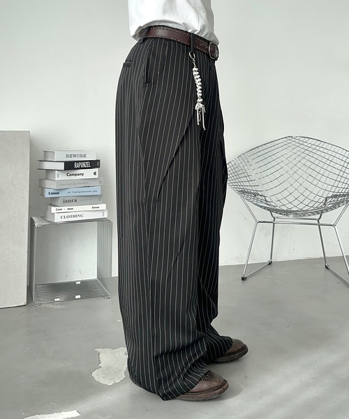 MandO（エムオー） ワイドパンツ スラックス チェーン付クロス切替