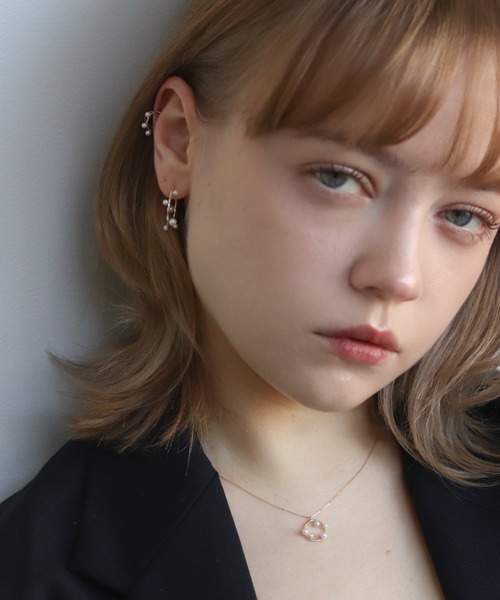 イヤーカフ パール リリー イヤーカフ| K10YG「片耳用」 レディース メンズの画像