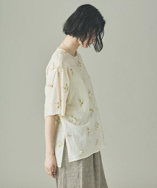 Curensology（カレンソロジー） tシャツ 半袖 /フラワービーズトップス
