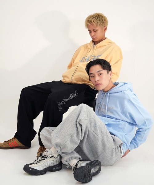 BGL パーカー 「ユニセックスアイテム!」RHINESTONE LOGO ZIP PARKA