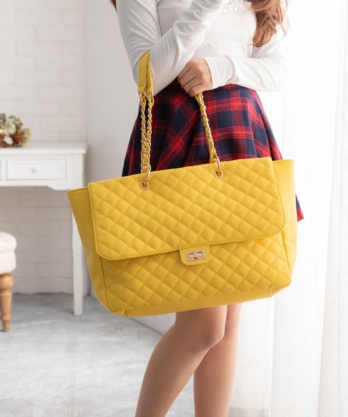 Diable baiser ショルダーバッグ バッグ ラグジュアリーキルティング  